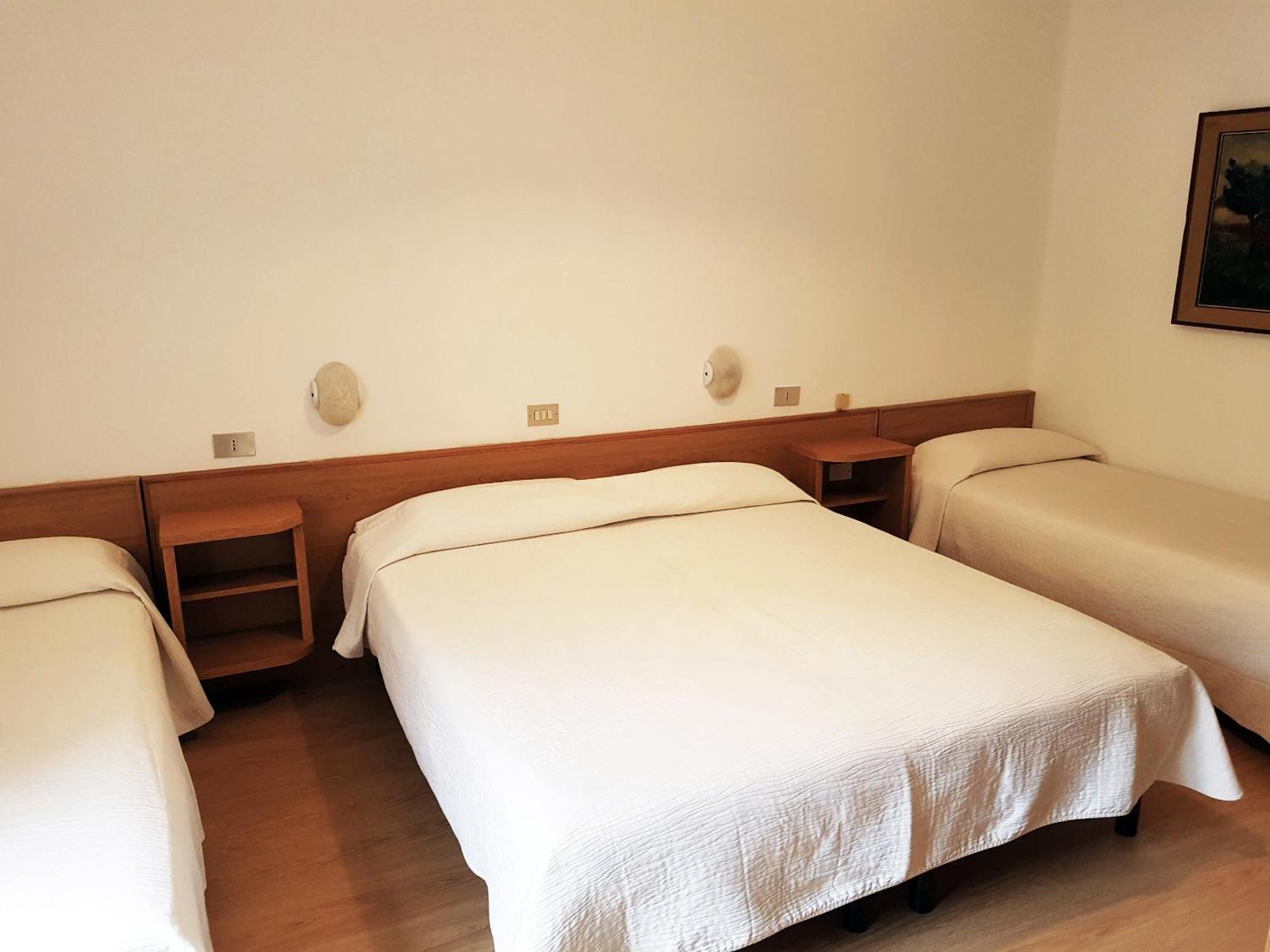 Albergo Miralaghi Padergnone Zimmer foto